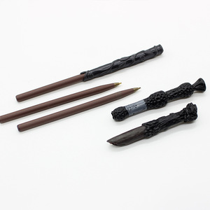 Austauschbarer Zauberstab mit vielen Details und integriertem Kugelschreiber - Product Image 1