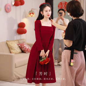 Burgundy Velvet A-Line Dress Boat Neck Natural Waist Folds Simple Design For Wedding Homecoming Autumn Winter - Product Image 2