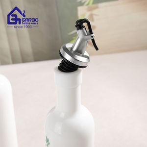 Bouteilles en verre transparent pour huile et vinaigre, 350 ml, style classique, pour fêtes, logo personnalisé acceptable, blanc moucheté, vente en gros à prix réduit - Product Image 3