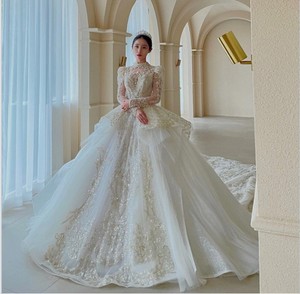 Vestido de novia de manga larga Nueva novia Francés Retro Ligero Nicho de lujo Alta gama Senior <span class=keywords><strong>Brigade</strong></span> Shot Big Trail Main Yarn - Product Image 1