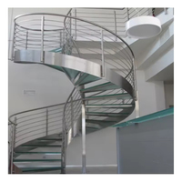 Escalier en colimaçon doré Escalier en marbre Coût de qualité supérieure Escalier circulaire préfabriqué en bois de chêne sculpté Loft en fibre de verre trempé