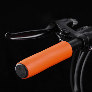 Poignées de guidon de vélo bleu <span class=keywords><strong>mousse</strong></span> souple Silicone éponge poignées de guidon ensemble de couverture de guidon équipement d'équitation poignées de vélo - Product Image 3