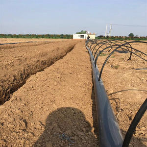 Tubo de polietileno de alta densidad Precio Diámetro Tubo laminado 4 pulgadas Bobina de HDPE Manguera de <span class=keywords><strong>goma</strong></span> Pe Irrigación Tubo negro con raya azul - Product Image 3