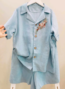 Conjunto de Camisa y Pantalones Cortos de Lino Bordado a Mano para Mujer, Ropa de Boutique al por Mayor, Tela, Color y Patrón de Bordado Personalizados - Product Image 4