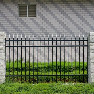 Black Decorative Garden Fence Outdoor Steel and Plastic Landscape Wire Fence Folding Iron Gate for Security Low Maintenance