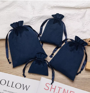 Sac cadeau en velours bleu marine avec cordon de serrage, fournisseur en gros de sacs cadeaux pour petites entreprises, bijoux, montres, lunettes, boucles d'oreilles, colliers, bagues - Product Image 4