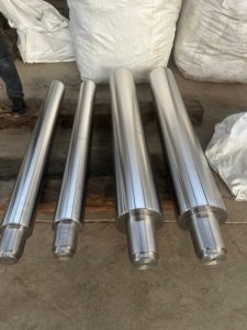 9Cr3Mo/38CrMoAlA/42CrMo4 Paslanmaz Çelik Yüksek Sıcaklık Alaşımı Isıl İşlem Görmüş Dişli Mil Ağır Hizmet Tipi Dövme Hizmetleri Büyük Ölçekli - Product Image 5