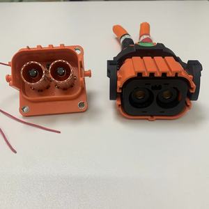 Adaptateur de connecteur de <span class=keywords><strong>borne</strong></span> automobile pour véhicule électrique à énergie nouvelle pour <span class=keywords><strong>TESLA</strong></span> BYD WULING GEELY Chery XPeng Great Wall Changan - Product Image 1