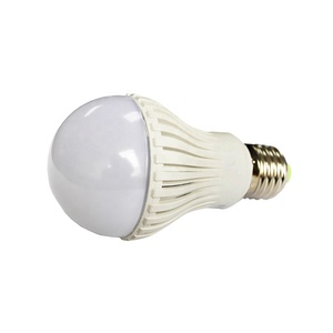 Ampoule LED E27 rechargeable IP65 pour extérieur, dimmable, blanc chaud, pour la culture des plantes, lumières personnalisables, ODM OEM - Product Image 2