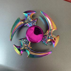 Spinner de Aleación Arcoíris, Spinner de Metal con Diseño de Espada de Dragón, Juguete Antiestrés, Juguetes Promocionales al por Mayor - Product Image 2