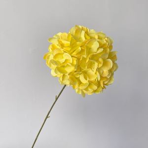 Varios Estilos de Hortensias Verdes Artificiales para Bodas - Product Image 2