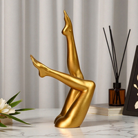 Sculpture moderne en résine élégante de jambe féminine, statue d'art abstraite en forme de corps humain pour la décoration intérieure d'hôtels et de maisons