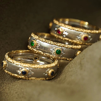 Mode 0.15ct 18k jaune or blanc fait à la main bague en filigrane rubis naturel émeraude saphir bijoux haut de gamme pour la fête de mariage