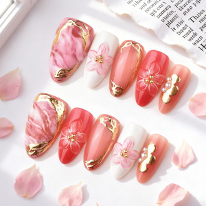 30 faux ongles en ABS faits à la main, sculpture florale 3D, forme amande, luxe, couverture complète, pour femmes, salon - Product Image 2