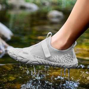 Chaussures d'eau pour hommes et femmes, séchage rapide, antidérapantes, pour activités aquatiques en plein air, randonnée en rivière, natation, plage, surf, sports nautiques - Product Image 1