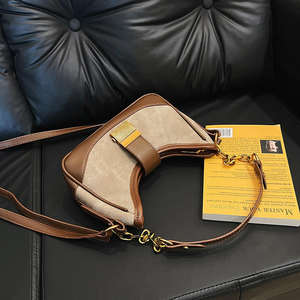 Nuevo bolso de mano estilo retro para mujer, bolso de hombro de lujo con cadena, material PU, bolso cruzado para mujer - Product Image 1