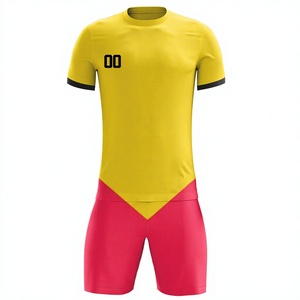 Uniformes de Fútbol Personalizados - 100% Poliéster, Impresión Digital, Cintura Elástica, Manga Corta, Unisex, Adulto, OEM/ODM, Marca Privada - Product Image 1