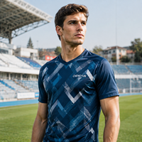 Geometrisches Speed Custom Fußballtrikot mit italienischer Tinten-Sublimation für globale Sport-Einzelhändler