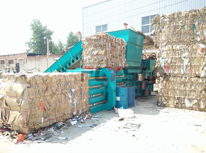 Presse à balles horizontale automatique pour déchets, machine hydraulique pour le recyclage et la compression du carton, du plastique et des pailles - Product Image 5
