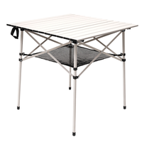 Ensemble de table et de chaises de pique-nique d'extérieur en acier inoxydable moderne et portable - Meubles pliables pour le camping et le salon