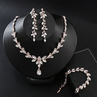 Parure de bijoux classique en laiton avec zircone cubique en forme de feuille, boucles d'oreilles et collier pour mariage, fête, fiançailles