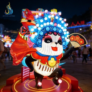 Linterna de Seda Gigante Personalizada con Forma de Panda 3D, Disfraz de la Ópera de Sichuan con Luces LED para Graduación, <span class=keywords><strong>A</strong></span>ño Nuevo Chino, Festival, Mercado Nocturno - Product Image 3