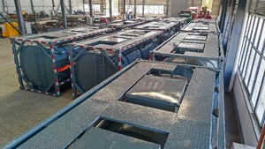 Camion-citerne en plastique doublé de 20 pieds, camion-citerne chimique à vendre - Product Image 4