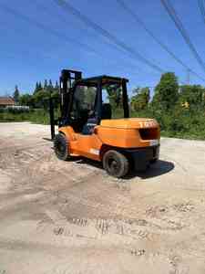 Used Toyota 50 <b>Forklifts</b> Used Japanese <b>Forklifts</b> Komatsu TCM Toyota Mitsubishi 5tons Diesel <b>Forklifts</b> - Product Image 6