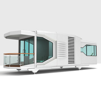 Maison préfabriquée en verre trempé creux nouveau Design maison conteneur Super luxueux maison Capsule dans une zone touristique