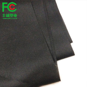 Pp tissu non tissé <span class=keywords><strong>tapis</strong></span> de mauvaises herbes <span class=keywords><strong>anti</strong></span>-herbe couverture légumes sol protéger tissu - Product Image 5