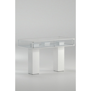 Vitrine moderne avec cadre en aluminium blanc, verre trempé, largeur 120 cm, portes verrouillables, piédestaux en bois - Product Image 1