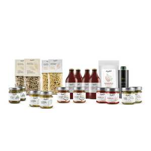 Almasicily Confezione Regalo Cibo Siciliano: Set Pasta, Salse, Olive, Caponata, Mandorle - Product Image 1