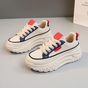 <span class=keywords><strong>Scarpe</strong></span> <span class=keywords><strong>da</strong></span> <span class=keywords><strong>Tennis</strong></span> <span class=keywords><strong>da</strong></span> donna con plateau <span class=keywords><strong>da</strong></span> donna con Sole spesse e spesse <span class=keywords><strong>scarpe</strong></span> <span class=keywords><strong>da</strong></span> donna stile <span class=keywords><strong>da</strong></span> passeggio <span class=keywords><strong>per</strong></span> donne nuovi stili - Product Image 2