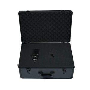 Échantillon gratuit : Boîtier rigide en aluminium avec insert en mousse personnalisable – 15 x 10 x 4 pouces (Finition chromée) avec fermeture éclair pour outils - Product Image 1