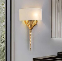 Applique murale en laiton de style français, lampes vintage luxueuses, décoration intérieure de luxe pour salons, lampes décoratives pour chevets et hôtels