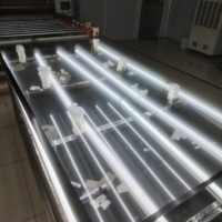 Vidrio antirreflejo AG de 2223.7 * 1291.8 * 3 mm, vidrio para ventanas, diseñado específicamente para máquinas publicitarias planas, personalizable.