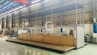 Restaurant en conteneur préfabriqué avec un aménagement multifonctionnel, comptoir de bar et salle à manger privée pour une entreprise de restauration polyvalente