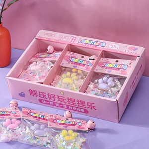 Vente en gros d'usine, jouet mochi transparent en TPR multi-styles en forme de patte de chat à presser - Product Image 5