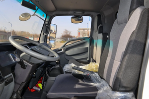 Nueva Camioneta Ligera 4x2 de Doble Cabina, Mini Van con Volante a la Izquierda, Asientos de Una Fila, Cámara Trasera, Diésel, China - Product Image 4