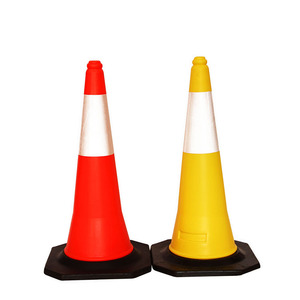 Cônes de signalisation réfléchissants personnalisés KEY LIGHT avec logo, base en PVC de 90 cm (280x280 mm) pour autoroutes et zones de construction - Product Image 4