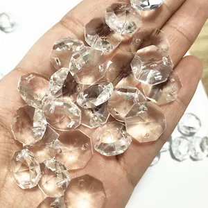 Großhandel Günstiger Preis hochwertige lose Vorhang 14mm achteckige Perle Kunststoff Kristall perlen