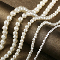 3Pcs Collier de perles d'imitation pour les femmes Collier ras du cou en fausse perle empilable pour un usage quotidien Cadeau d'anniversaire