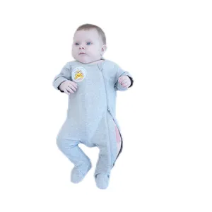 2024 Nieuwe Aankomst Unisex Baby Rompertjes Zomer Effen Kleur Lange Mouw Katoenen Gebreide Rompertjes Pasgeboren Jongens Comfortabel
