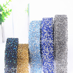 2025 Trắng nhựa may mặc phụ kiện ngọc trai hạt Rhinestone trang trí chuỗi - Product Image 2