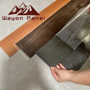 Wayon nhà máy bán hàng trực tiếp của hạt gỗ không thấm nước lột gạch sàn và tự dính polyvinyl clorua sàn nhựa - Product Image 2