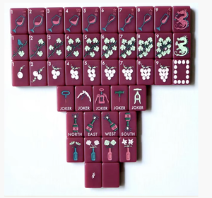 Modernas y Lujosas Fichas de Mahjong Americanas de Diseño, Hechas de Acrílico y Alimentadas por Energía Solar |   Colección de Vinos Portátil en Cabernet - Product Image 1