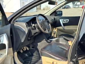<span class=keywords><strong>Nissan</strong></span> <span class=keywords><strong>Qashqai</strong></span> 2008 2.0 20S Manuelle 2RM Gauche Jantes R16 Tissu Foncé Sans Garnitures SUV Robuste Transport Ultime à Faible Coût et Fiable - Product Image 6