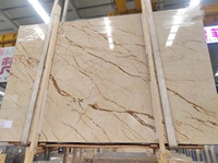 Dalle de pierre d'or Softiel en marbre beige crème turque Carreaux d'escalier personnalisés Marches Riser Escalier en colimaçon