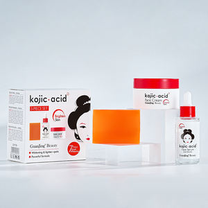 Ensemble de soins de la peau éclaircissants à l'acide kojique personnalisé en 3 pièces pour femmes, anti-âge, facile à emporter, ensembles de soins de la peau de luxe pour les voyages - Product Image 6