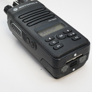 Radio Bidireccional DMR XiR P6620i, Walkie-Talkie Comercial Digital y Analógico de Alta Potencia, Resistente al Agua IP67 - Product Image 2